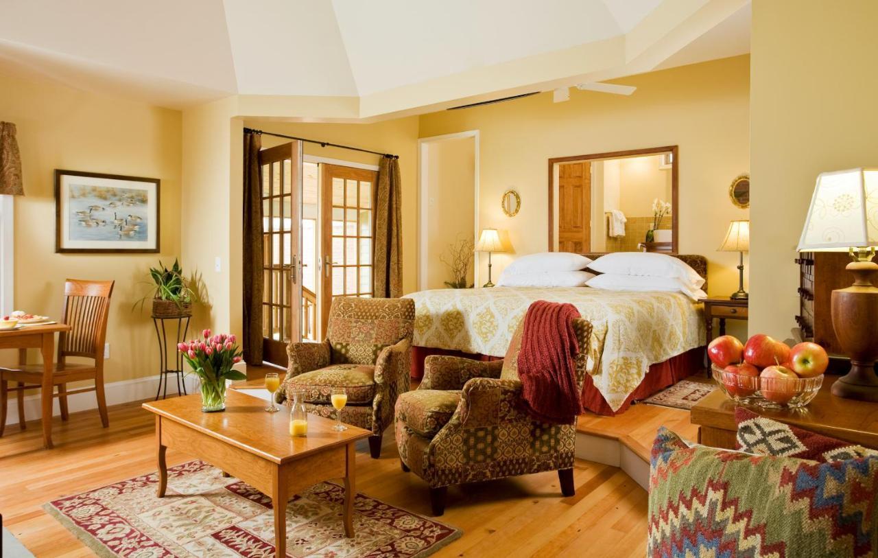 Brampton 1860 Bed and Breakfast Chestertown Exteriör bild