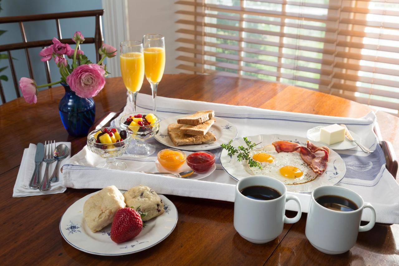 Brampton 1860 Bed and Breakfast Chestertown Exteriör bild