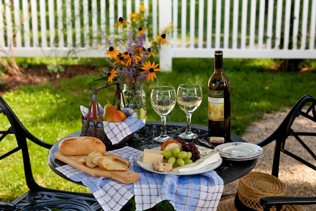 Brampton 1860 Bed and Breakfast Chestertown Exteriör bild