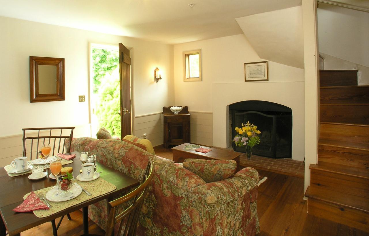 Brampton 1860 Bed and Breakfast Chestertown Exteriör bild